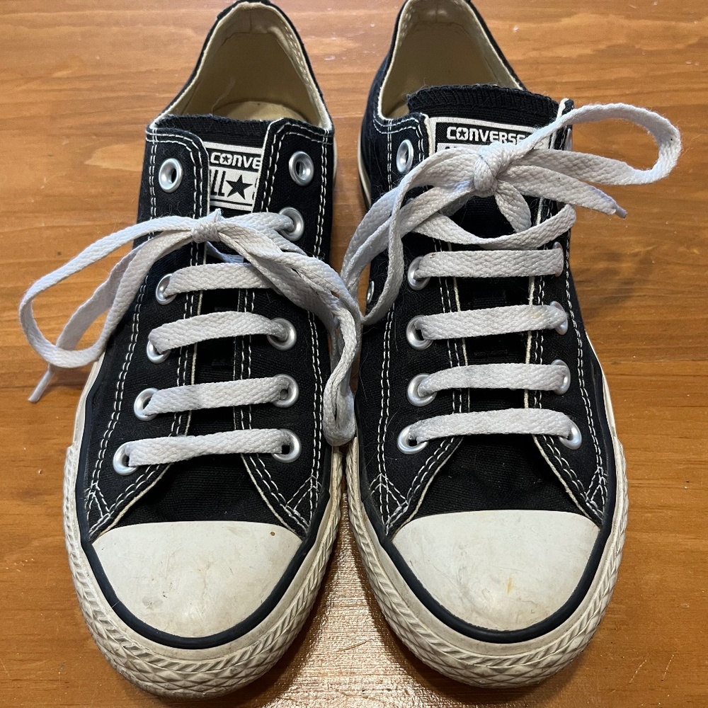Women’s size 7 Black Low Top Converse Shoes